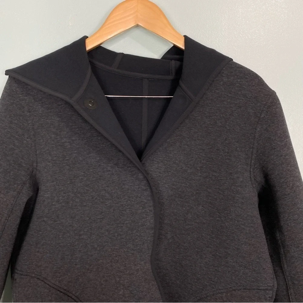 lululemon athletica pockets four